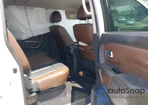 2018 Nissan Titan Platinum Reserve из США, поврежденный, VIN 1N6AA1E69JN549461